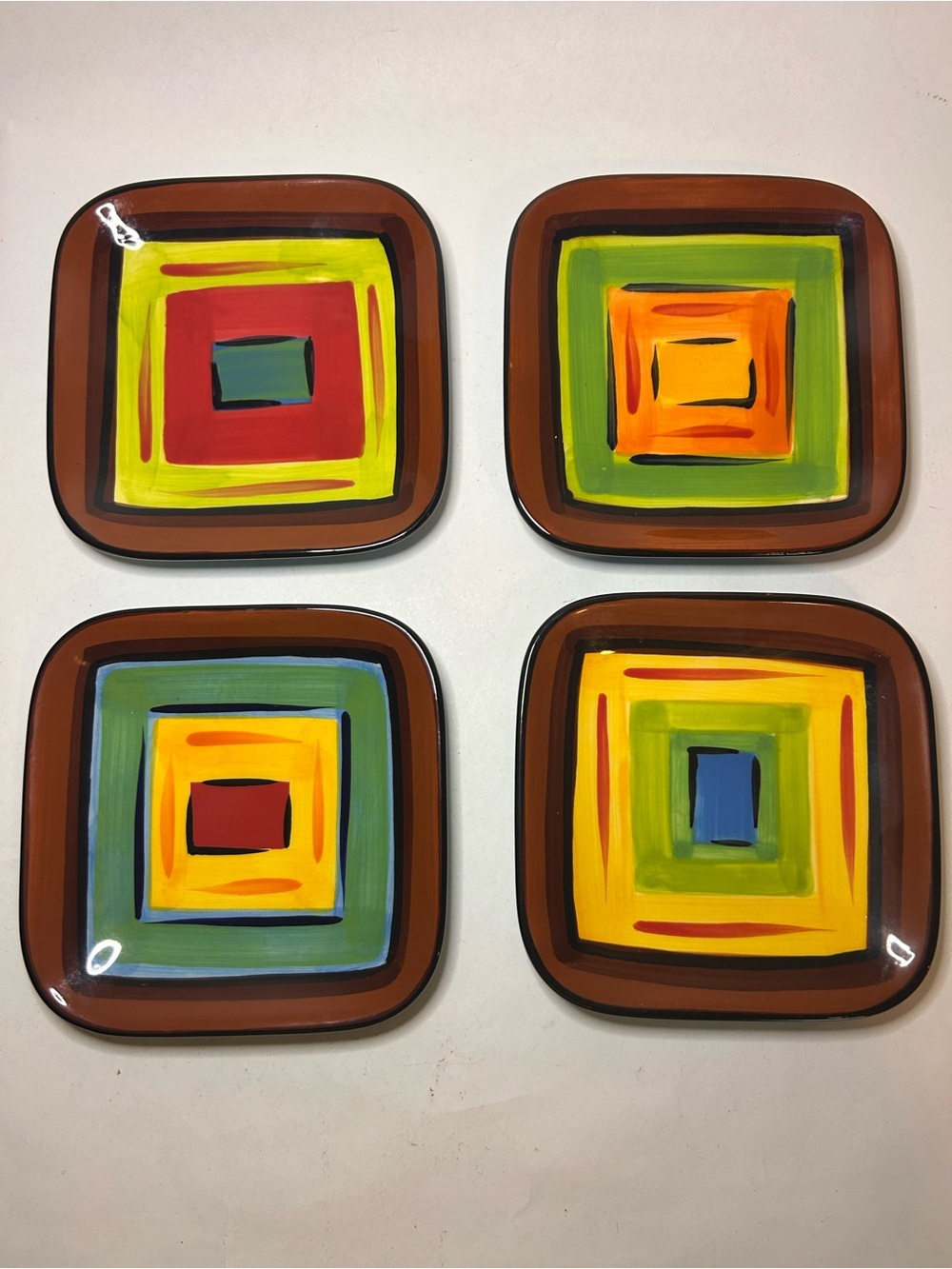 4 Gail Pittman Southern Living At Home BRIO Square Appetizer Plate Arts & Crafts
